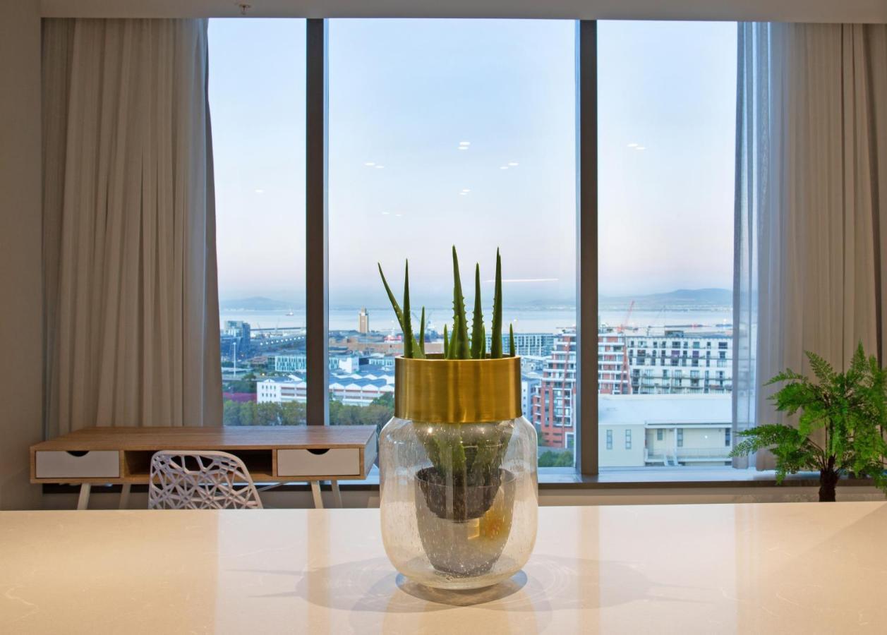 117 On Strand Apartments Cape Town Luaran gambar